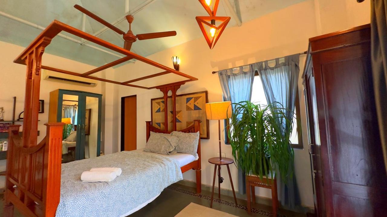 Peace Lily Cottage Карджат Екстер'єр фото